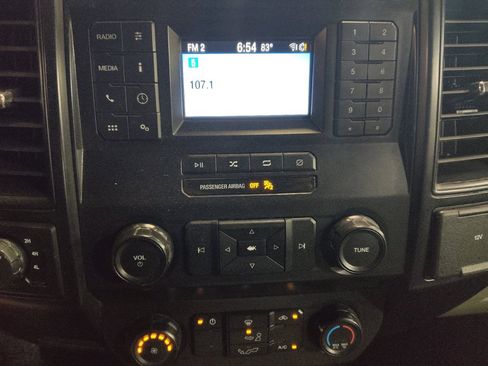 Used 2019 Ford F150 XL w/ Equipment Group 101A Mid AWD/4WD image 25