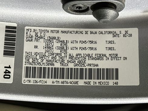 Used 2020 Toyota Tacoma SR5 RWD image 12