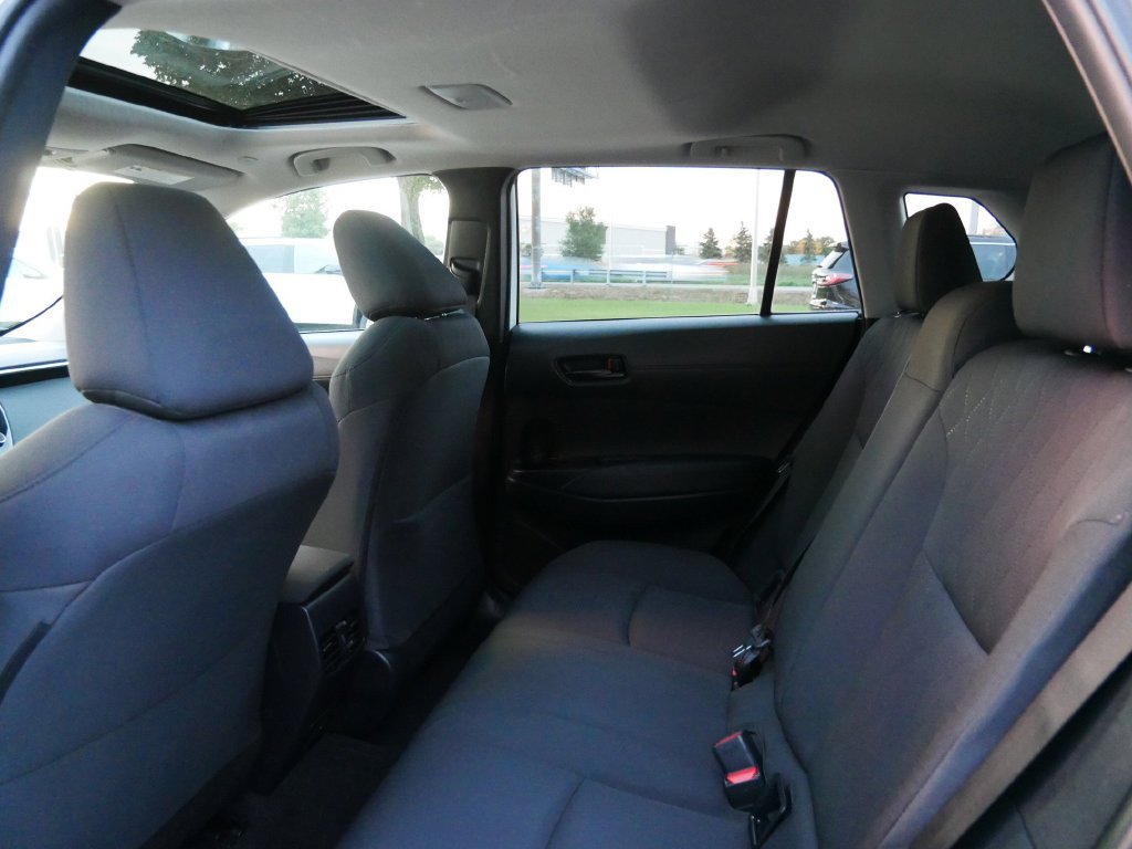 Used 2024 Toyota Corolla Cross LE AWD/4WD image 10