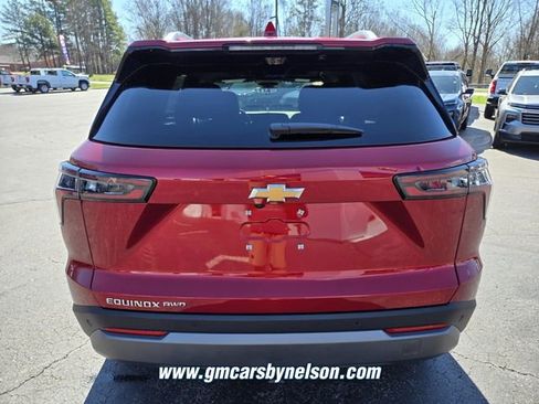 New 2026 Chevrolet Equinox LT w/ Convenience Package II AWD/4WD image 6