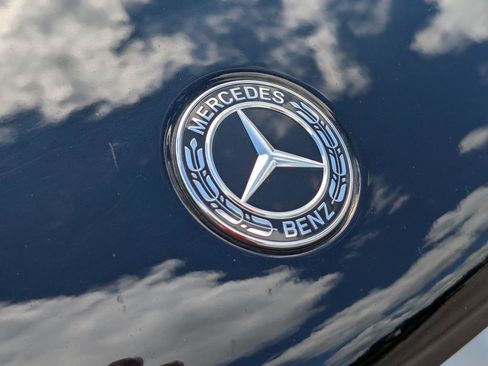 Used 2020 Mercedes-Benz GLE 350 4MATIC w/ Parking Assist Package image 11