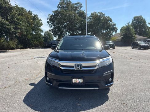 Used 2022 Honda Pilot Touring image 2