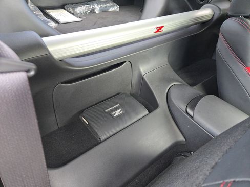 Used 2025 Nissan Z Sport w/ Floor Mat Package RWD image 22