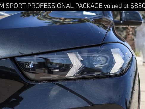New 2026 BMW X5 xDrive50e w/ M Sport Package AWD/4WD image 8