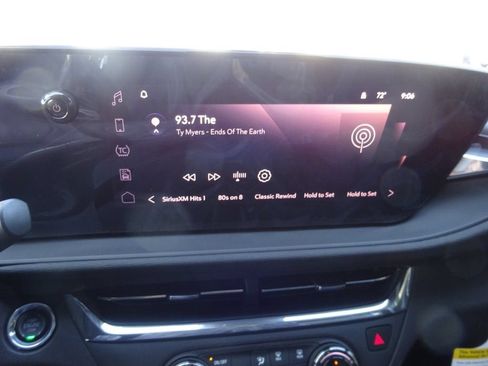 New 2026 Buick Envista Preferred w/ Convenience I Package FWD image 25