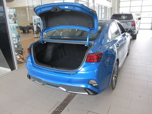 Used 2023 Kia Forte GT-Line w/ GT-Line Technology Package image 30