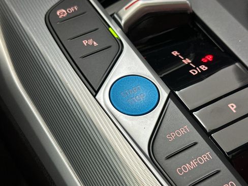 Certified 2023 BMW i4 eDrive40 RWD image 16