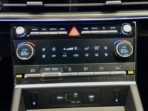 New 2026 Hyundai Santa Fe Limited FWD image 14