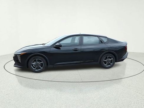 Certified 2025 Kia K4 FWD image 2