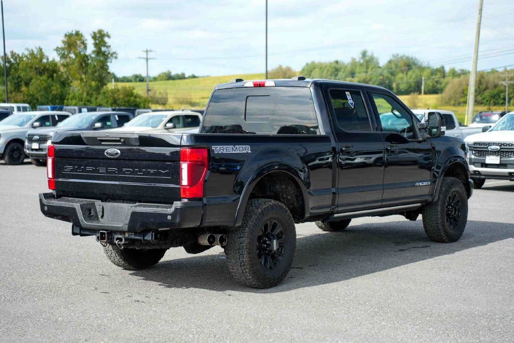 Used 2022 Ford F350 Lariat w/ Tremor Off-Road Package AWD/4WD image 5