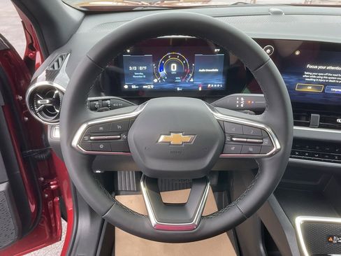 New 2026 Chevrolet Equinox LT image 14