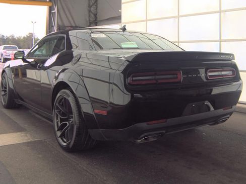 Used 2023 Dodge Challenger R/T Scat Pack RWD image 4