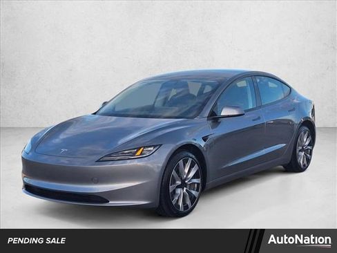 Used 2025 Tesla Model 3 Long Range image 1