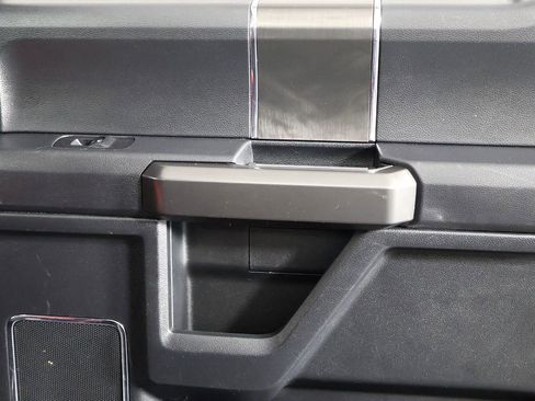 Used 2020 Ford F150 Lariat w/ Equipment Group 502A Luxury image 40