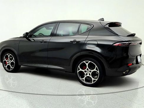 Used 2024 Alfa Romeo Tonale Veloce AWD/4WD image 7