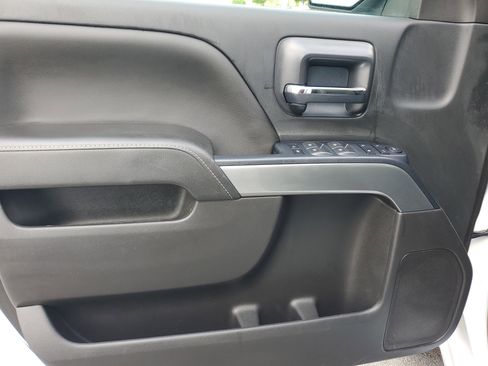 Used 2018 Chevrolet Silverado 1500 LT w/ All Star Edition image 22