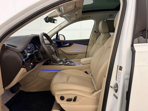 Used 2018 Audi Q7 3.0T Prestige w/ Prestige Package image 5