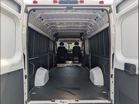Used 2023 RAM ProMaster 3500 w/ Convenience Group image 17