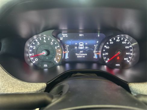 Used 2025 Jeep Compass Latitude AWD/4WD image 26