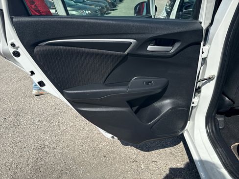 Used 2018 Honda Fit EX image 14