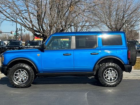 Certified 2025 Ford Bronco Badlands image 5