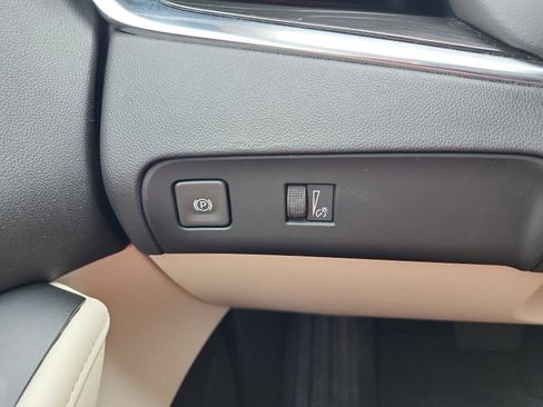 Certified 2023 Buick Enclave Essence image 20