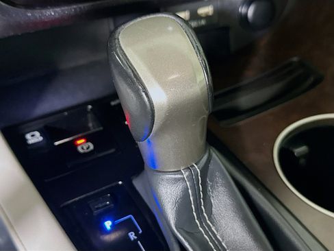 Used 2021 Lexus RX 350 FWD w/ Premium Package image 21