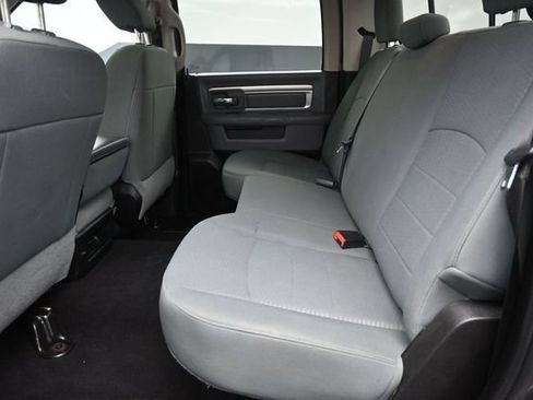 Used 2019 RAM 1500 Classic SLT RWD image 7