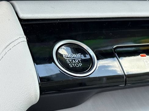 New 2026 Lincoln Navigator Premiere AWD/4WD image 47