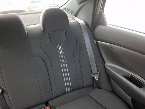 Certified 2025 Hyundai Elantra Sport FWD image 20