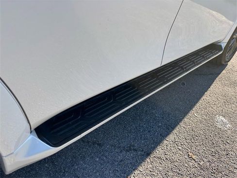 Used 2023 INFINITI QX80 Premium Select w/ Cargo Package image 23