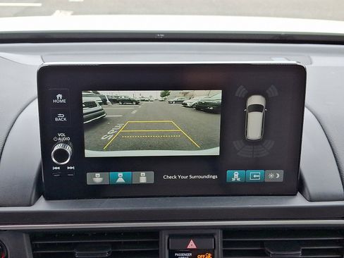 Certified 2023 Honda Pilot Touring image 19