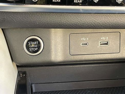 Certified 2023 Nissan Rogue SL w/ SL Premium Package image 30