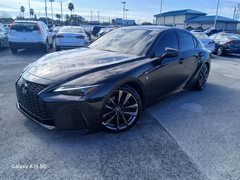 Used 2025 Lexus IS 350 F Sport image 2
