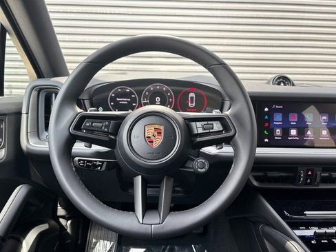 Certified 2026 Porsche Cayenne image 14