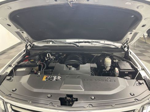 Used 2019 Chevrolet Tahoe LS AWD/4WD image 2