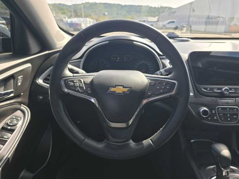 Used 2024 Chevrolet Malibu LT w/ Midnight Edition image 11