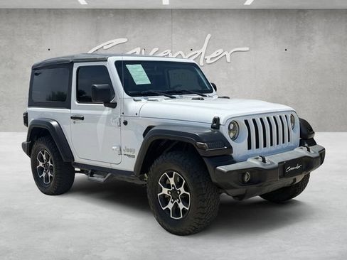 Used 2021 Jeep Wrangler Sport AWD/4WD image 2