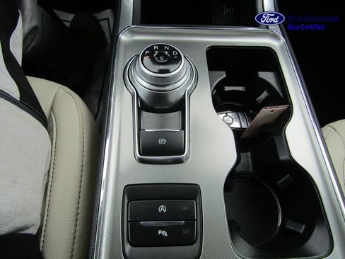 Certified 2024 Ford Edge Titanium w/ Equipment Group 301A AWD/4WD image 18