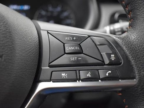 Used 2023 Nissan Kicks SR w/ SR Premium Package image 22