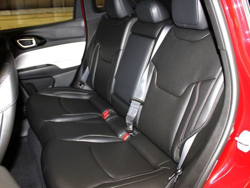 New 2026 Jeep Compass Limited image 24