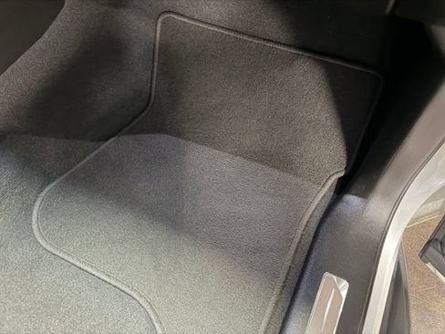 Used 2019 GMC Yukon Denali AWD/4WD image 36
