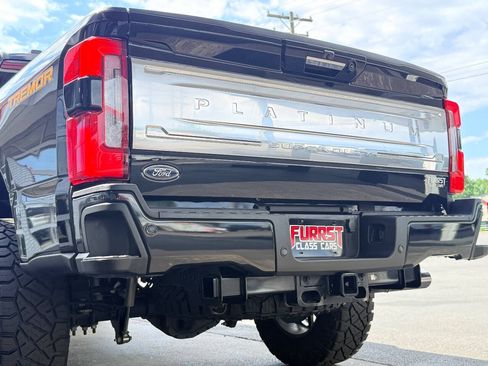 Used 2024 Ford F250 Platinum w/ Tremor Off-Road Package AWD/4WD image 8