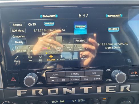 New 2026 Nissan Frontier SV image 18