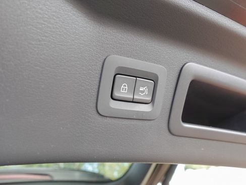 Used 2024 MAZDA CX-90 Plug-In Hybrid w/ Preferred image 25