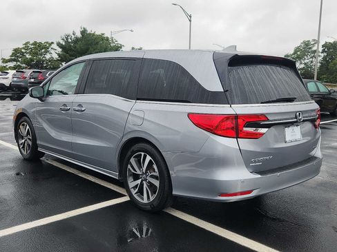 Used 2024 Honda Odyssey Touring image 4