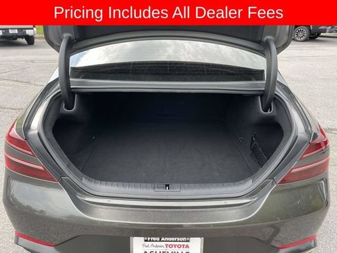 Used 2023 Genesis G70 2.0T AWD/4WD image 13