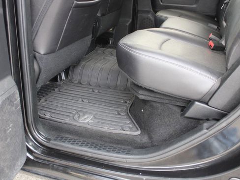 Used 2016 RAM 2500 Laramie w/ Sport Appearance Group image 34