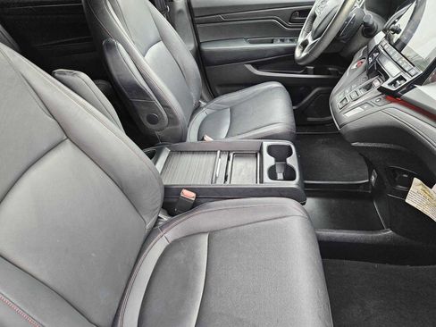 Used 2023 Honda Odyssey Sport image 14