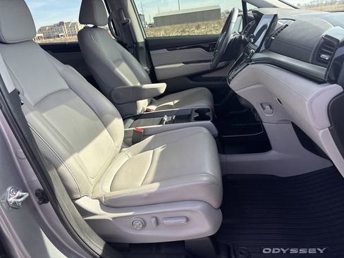 Used 2024 Honda Odyssey Touring image 25